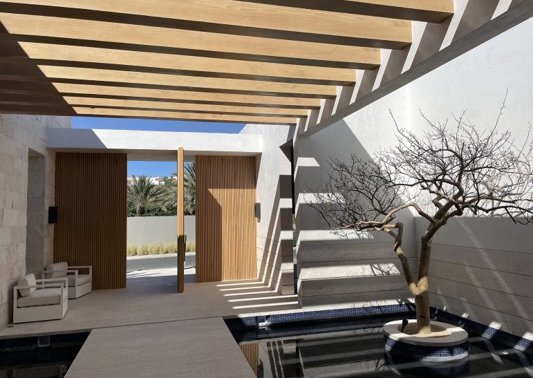 LAND AD_CP101_EXT 05