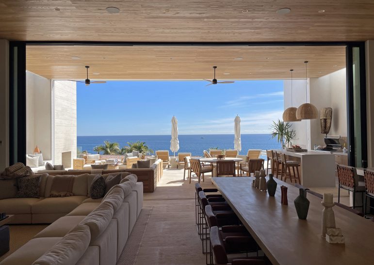 LAND AD_CP101_INT 02a