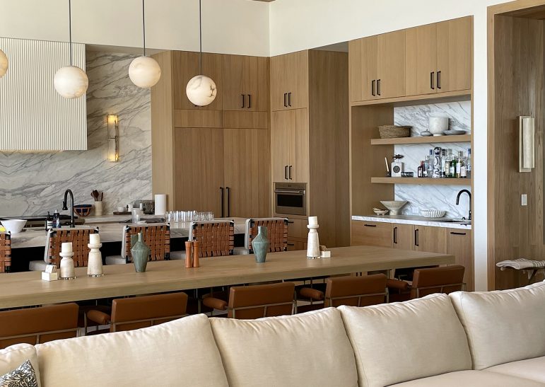 LAND AD_CP101_INT 05