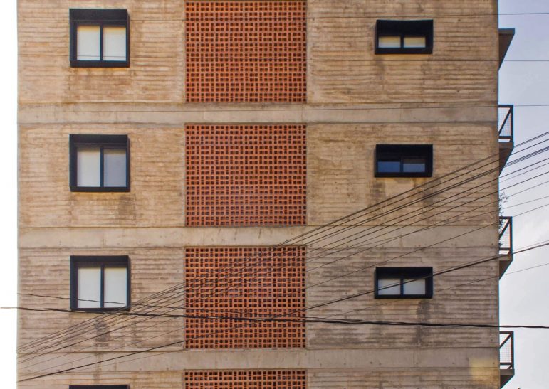 LAND AD_DBA_EXT_02A-min