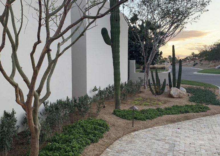 LAND AD_HV311 EXT 04