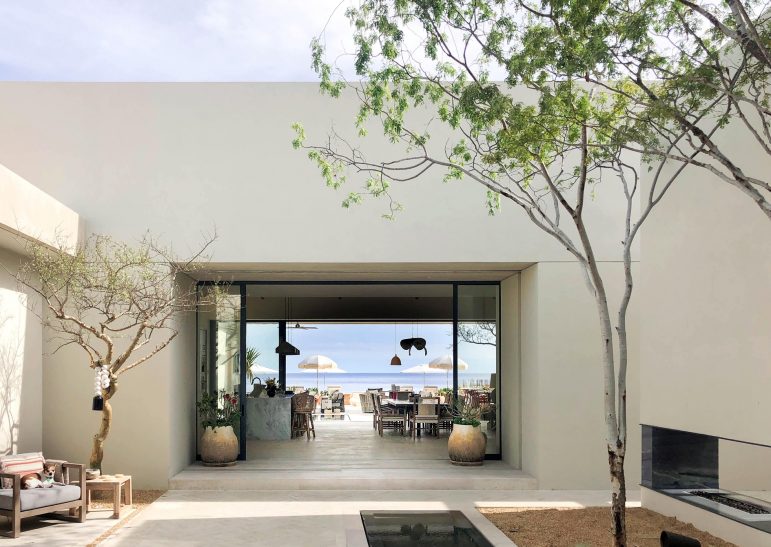 LAND AD_HV311 INT 01-min