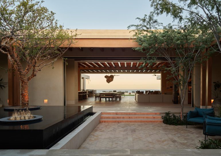 LAND AD_RE18_PATIO 04