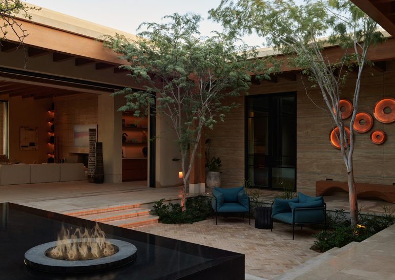 LAND AD_RE18_PATIO 05